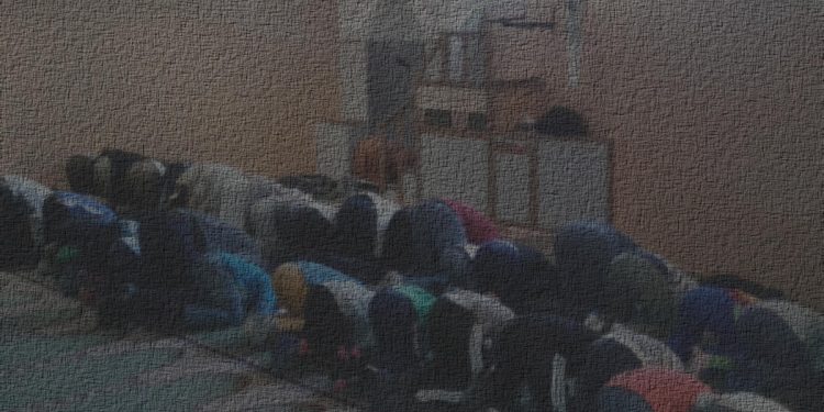 betende Moslems - Faktum Magazin