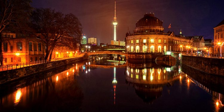 Berlin - Faktum Magazin