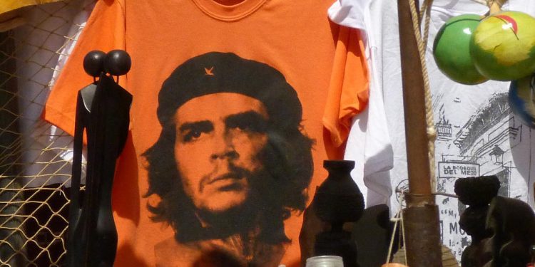 Che Guevara - Faktum Magazin